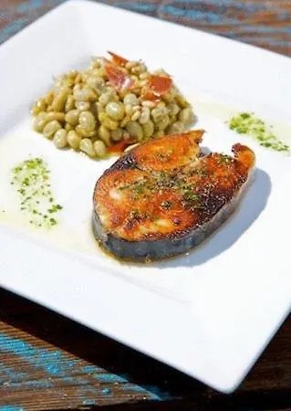 Отель Restaurant Sant Pol